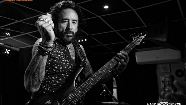 MARCO MENDOZA
Cherrydon, Penne Sur Huveaune, FRANCE, 10/10/2022
Florent "MrCrash" B.